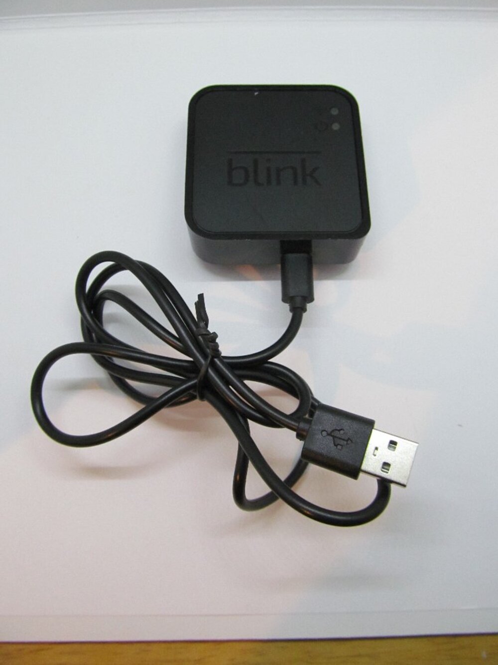 Blink XT Sync Module 1st Gen WIFI Indoor/Outdoor Home Security System BSM00203U